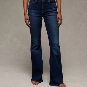 American Eagle Jeans – Women’s Size 2 Dark Blue Wash- Flare